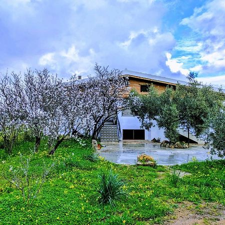 Agriturismo "Pirastreri" Siniscola Exterior photo