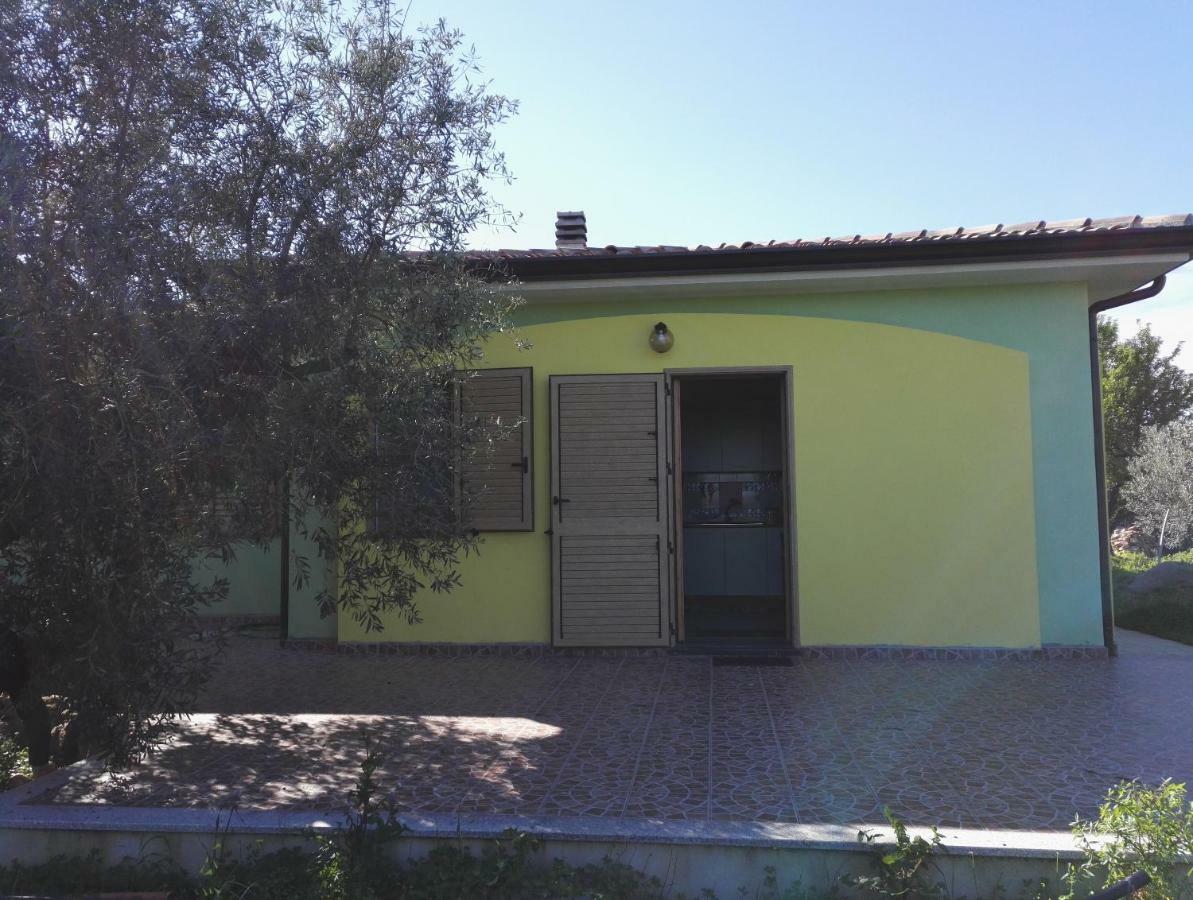 Agriturismo "Pirastreri" Siniscola Exterior photo